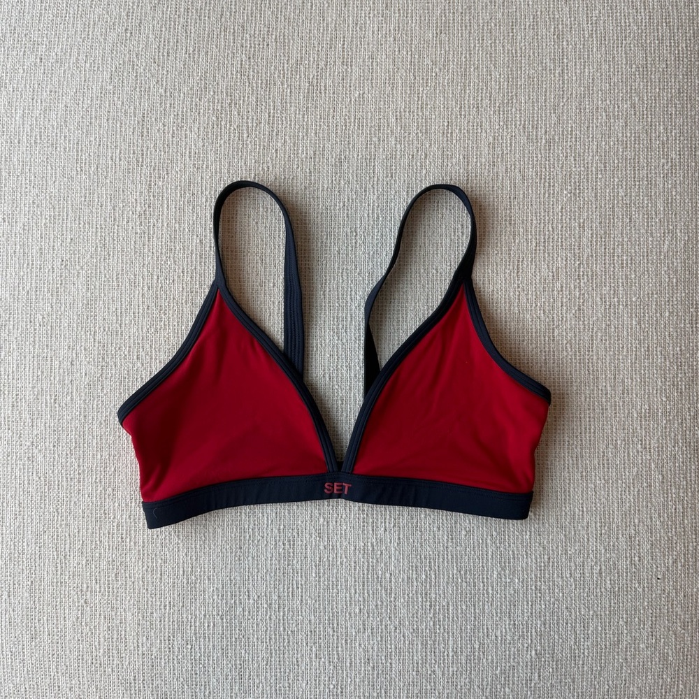 SET ACTIVE AIRLUXE TRIANGLE BRA